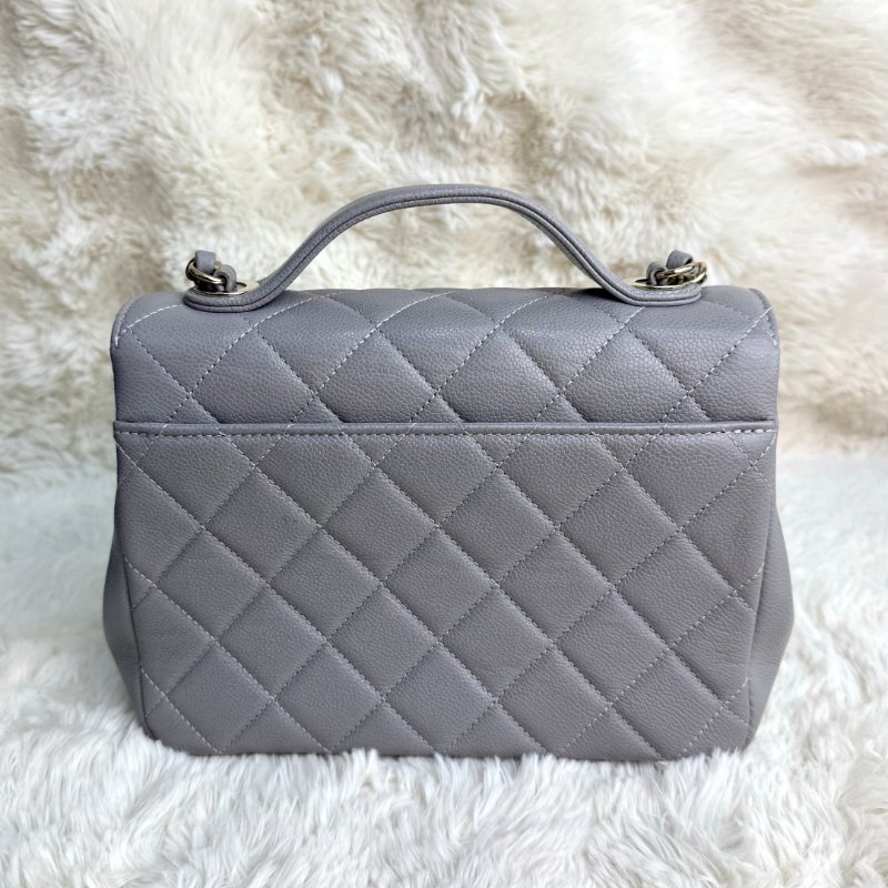Chanel 灰色郵差包 affinity 芯片-3