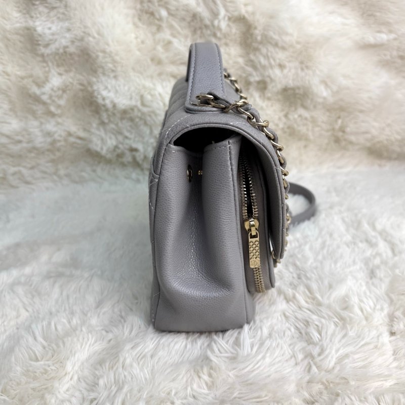 Chanel 灰色郵差包 affinity 芯片-4