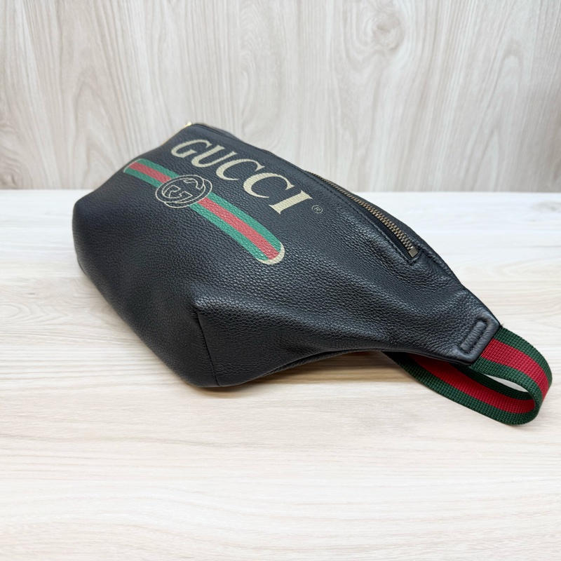 GUCCI黑牛皮綠紅綠背帶胸腰包530412-3