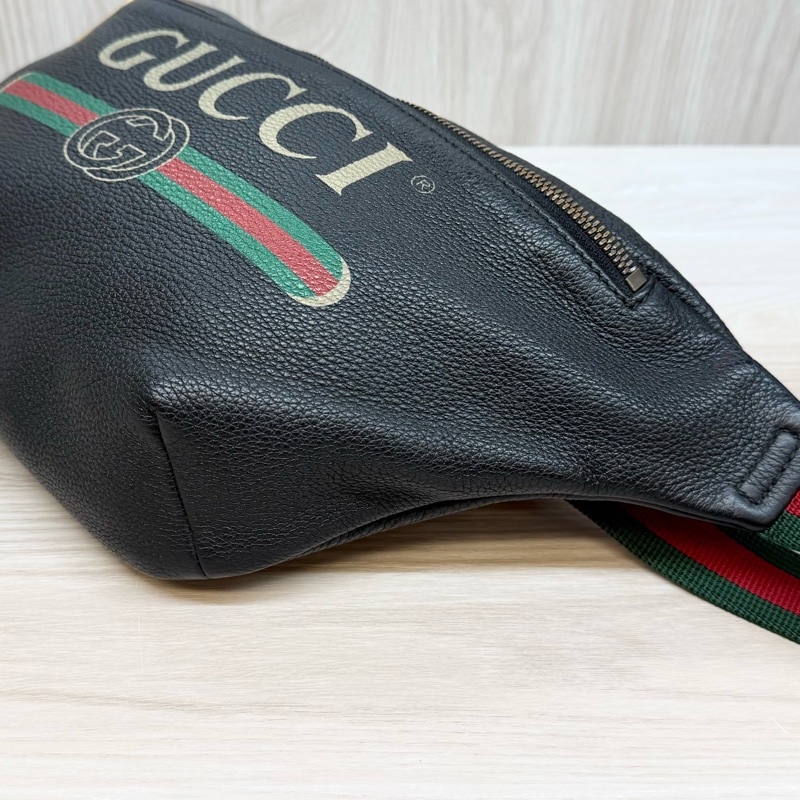 GUCCI黑牛皮綠紅綠背帶胸腰包530412-9