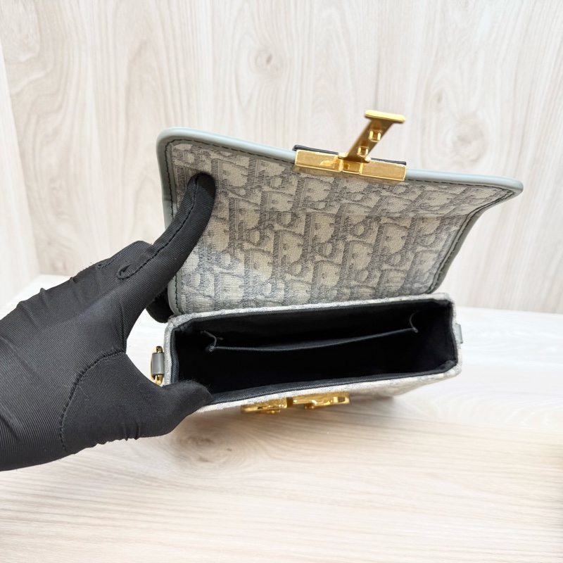 DIOR🩶灰緹花布30 Montaigne肩背包-8