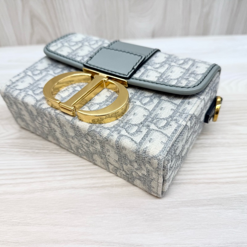 DIOR🩶灰緹花布30 Montaigne肩背包-11