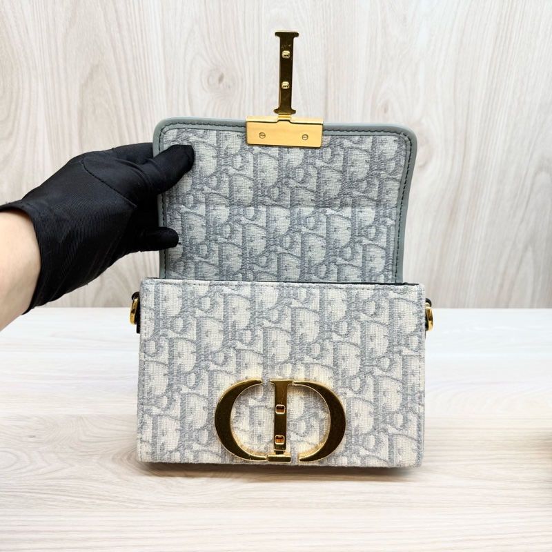DIOR🩶灰緹花布30 Montaigne肩背包-16