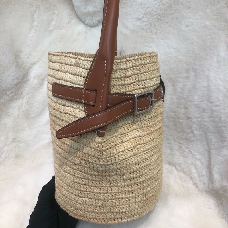 CELINE 拉菲草 編織Nano Bucket IA660-2