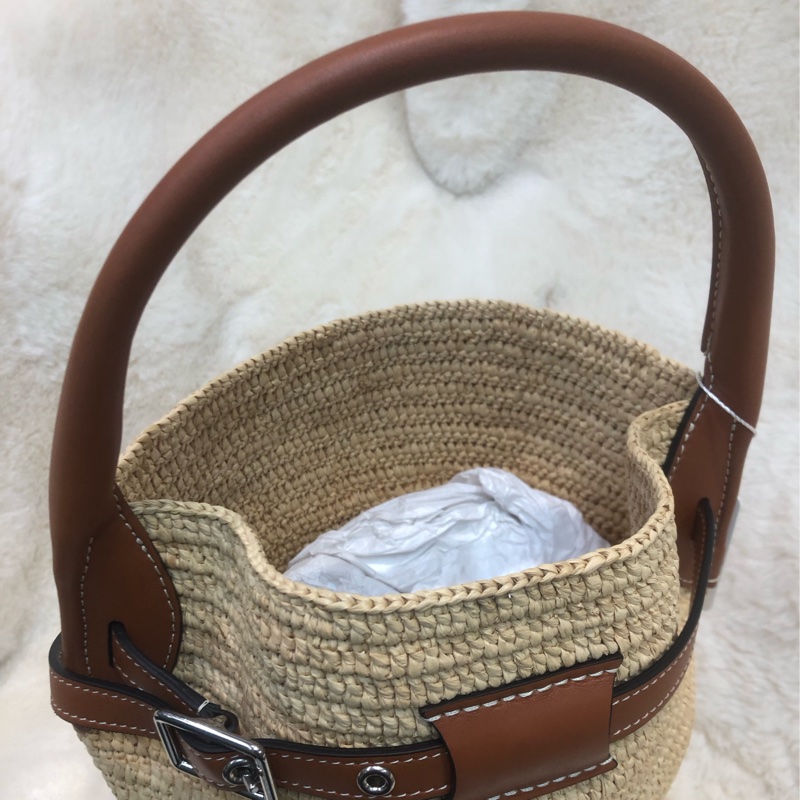 CELINE 拉菲草 編織Nano Bucket IA660-5
