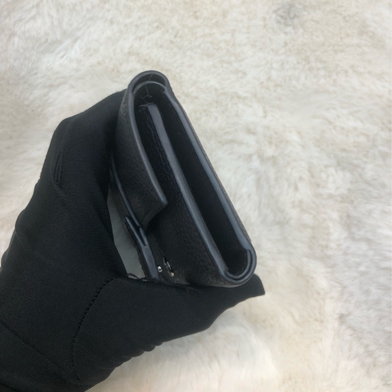 Loewe 黑色牛皮銀包 XC398-2