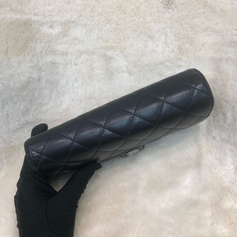Chanel 黑色荔枝牛皮長銀包 XC378-4