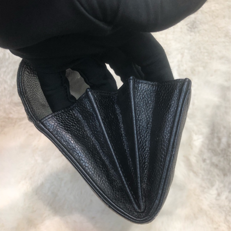 Chanel 黑色荔枝牛皮長銀包 XC378-7