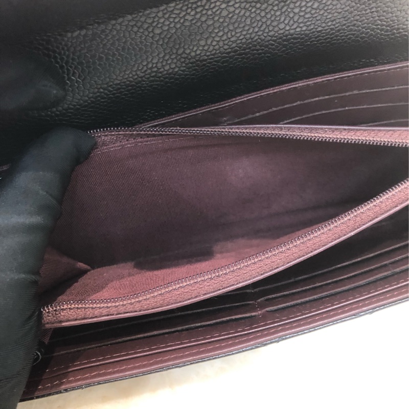Chanel 黑色荔枝牛皮長銀包 XC378-17