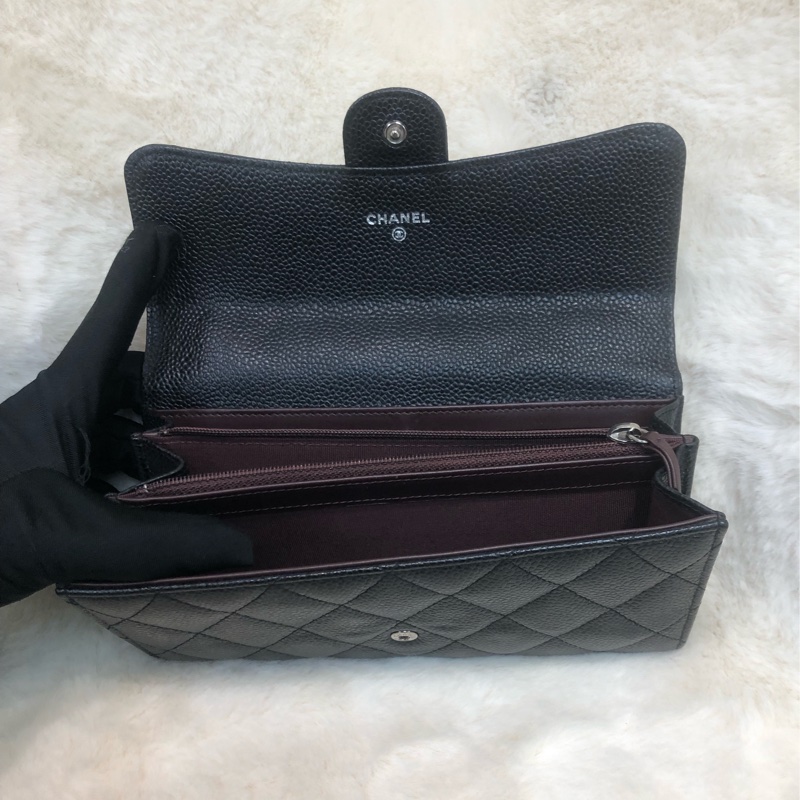 Chanel 黑銀荔牛長銀包 XC376-14