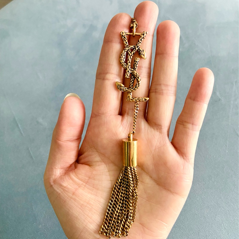 ~~Saint Laurent YSL 經典品牌大logo 流蘇長項鍊~~-2