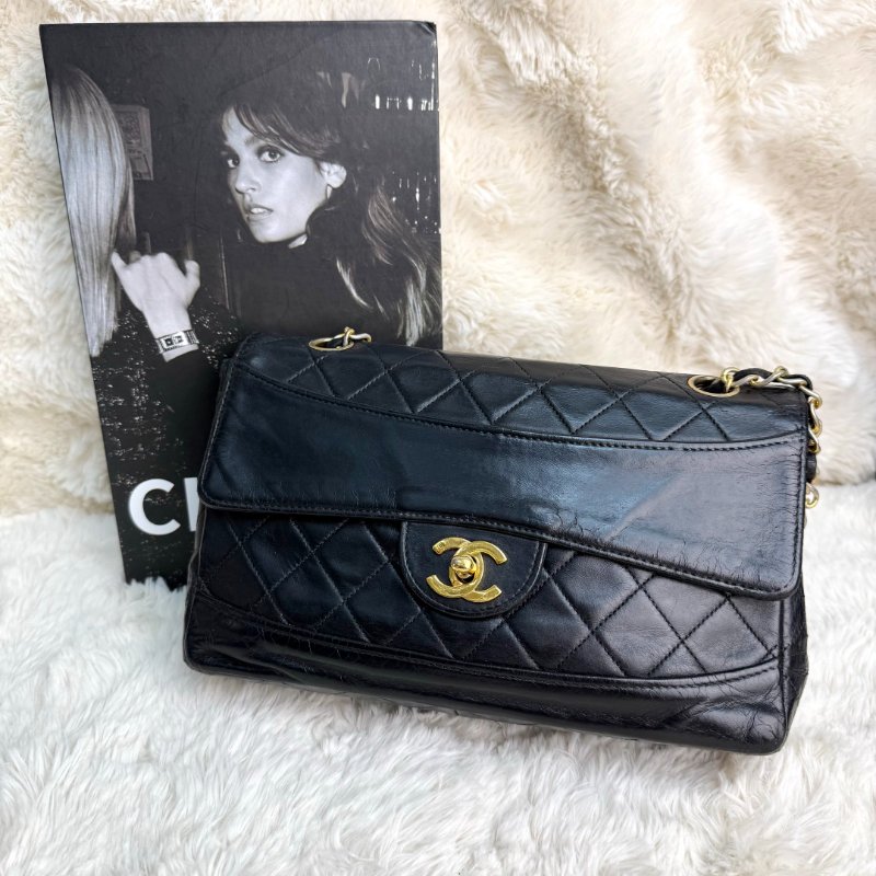 Chanel Matelasse 黑色 菱格紋 羊皮 金扣-0