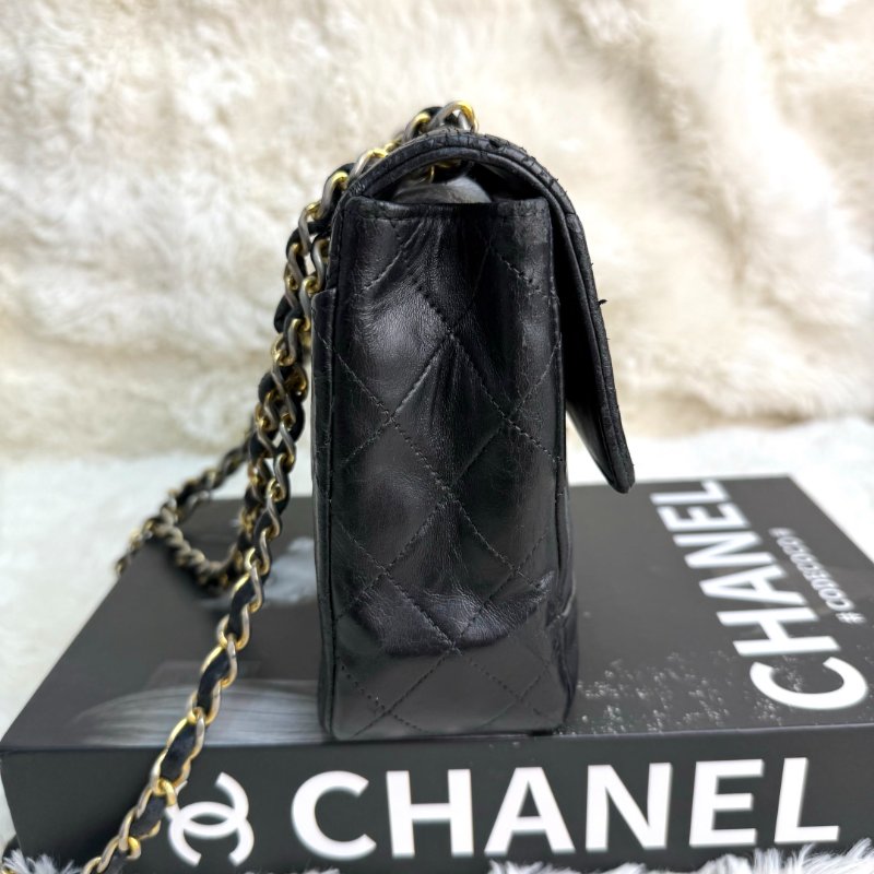 Chanel Matelasse 黑色 菱格紋 羊皮 金扣-4