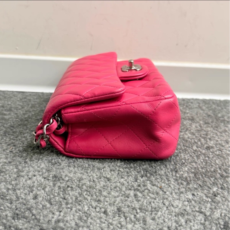 少女心爆棚💕99新🆕Chanel香奈兒唇膏粉銀扣大minicf單肩斜挎鏈條包💄-7