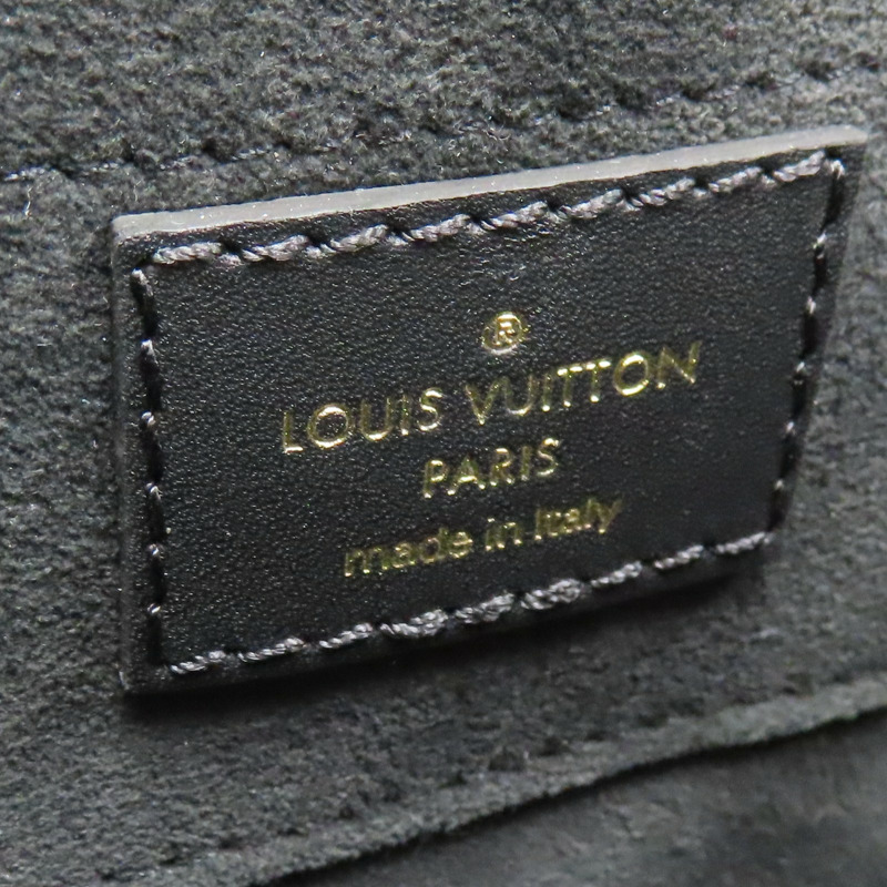 黑色 牛皮 New Wave Heart 肩背包 M52796【LOUIS VUITTON LV 路易威登】 M52796-6