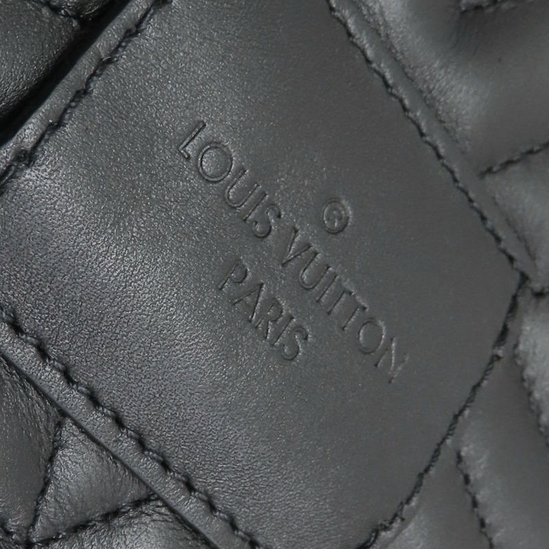 黑色 牛皮 New Wave Heart 肩背包 M52796【LOUIS VUITTON LV 路易威登】 M52796-7