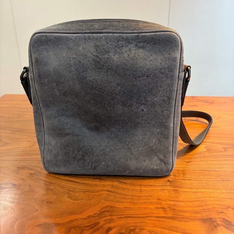Longchamp 麂皮灰色斜背包-0