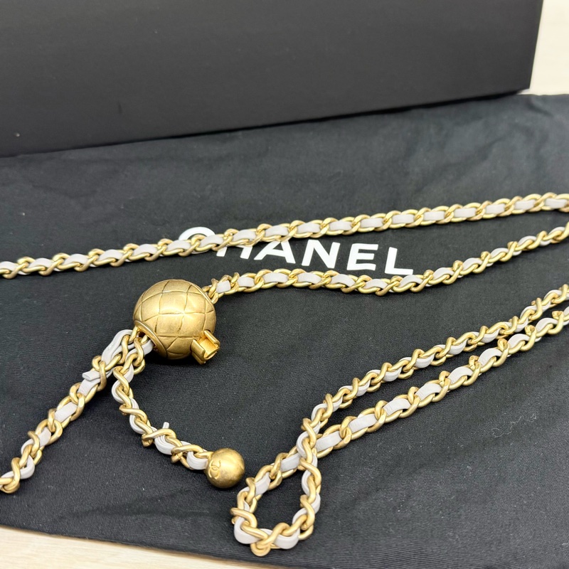 CHANEL✨淺灰羊皮金釦金球方胖 AS1786-18