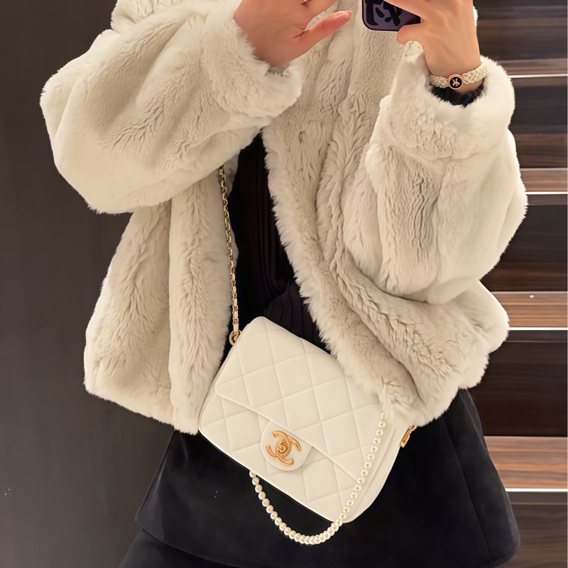 CHANEL 21K 白色珍珠仙女包🤍99新💫-0