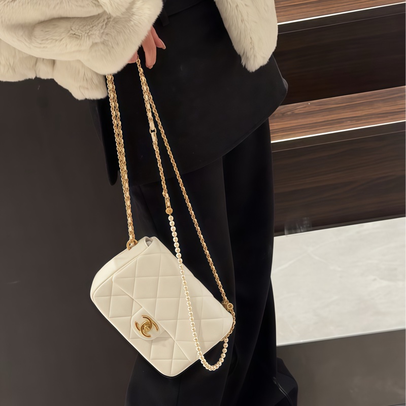 CHANEL 21K 白色珍珠仙女包🤍99新💫-1
