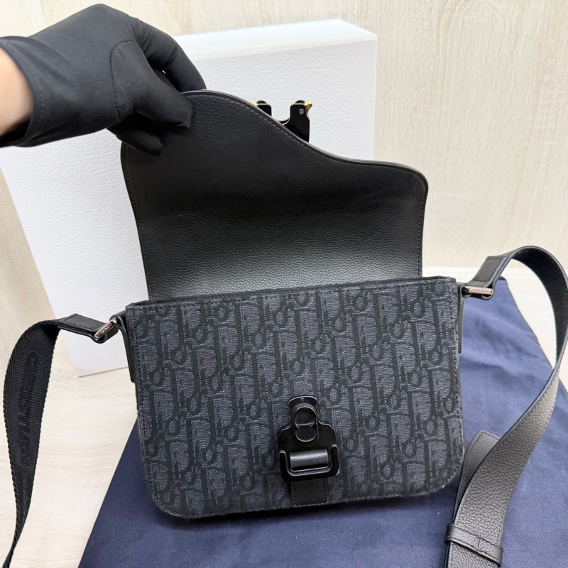 Dior黑色 Saddle 小型翻蓋郵差包1ADPO049YKS-8