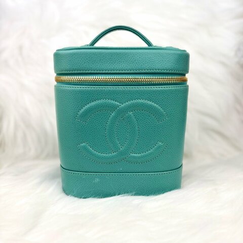 Chanel Vanity Case 化妝包 綠色 牛皮 中號 豎版