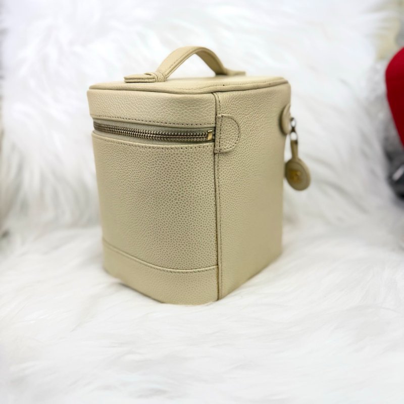 Chanel Vanity Case 化妝包 杏色牛皮 中號 豎版-3
