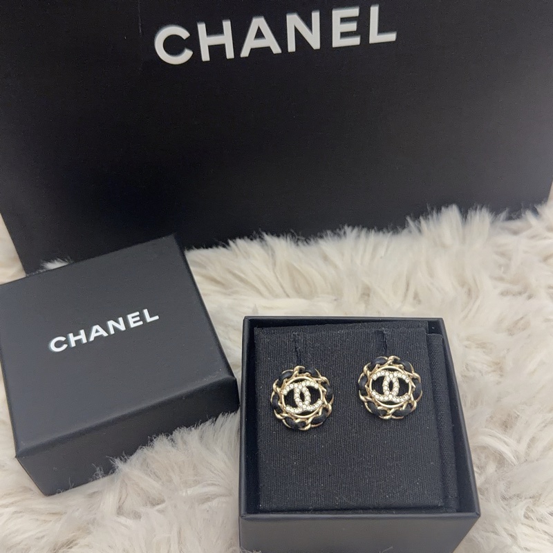 Chanel 皮穿鏈水鑽耳環-0