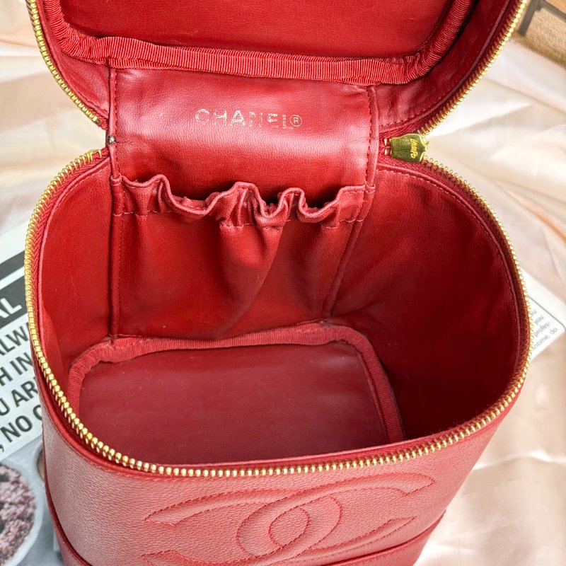 Chanel Vanity Case 化妝包 紅色 牛皮 中號 豎版-6