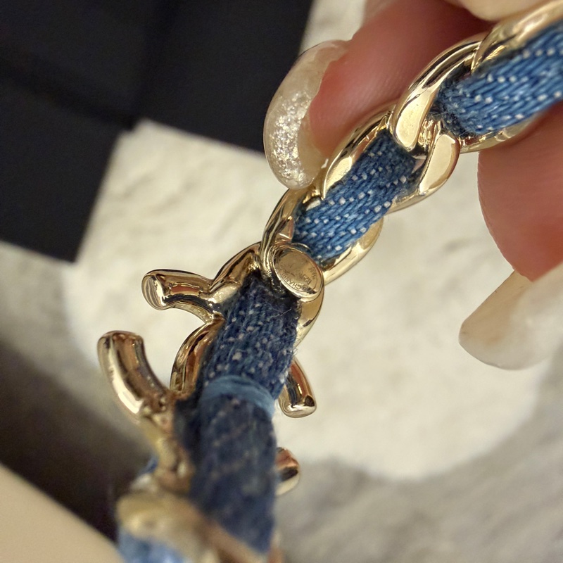 Chanel 牛仔耳環-16