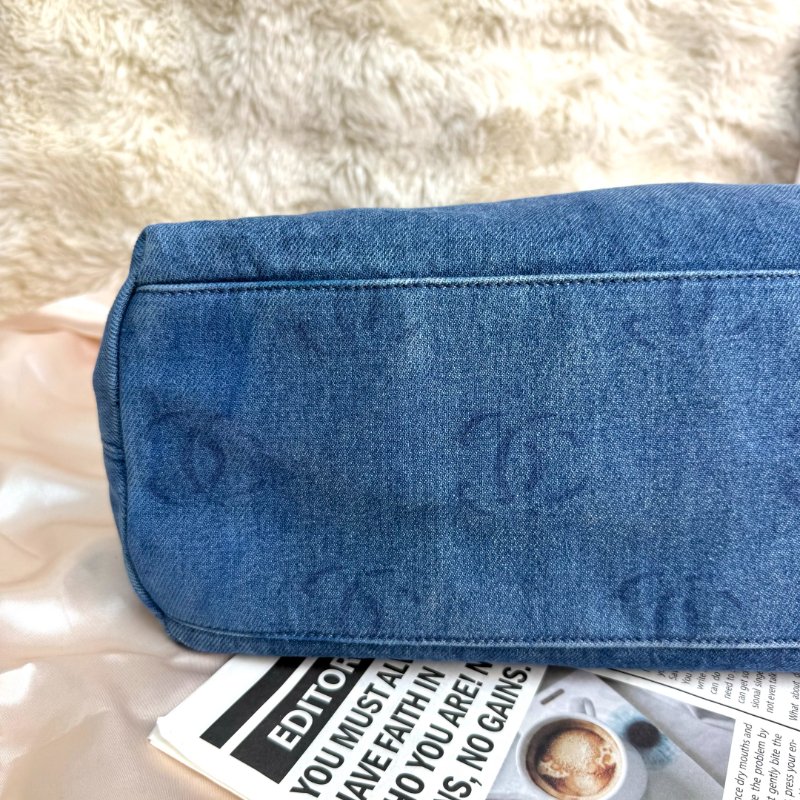 Chanel Denim CC Hobo牛仔-4