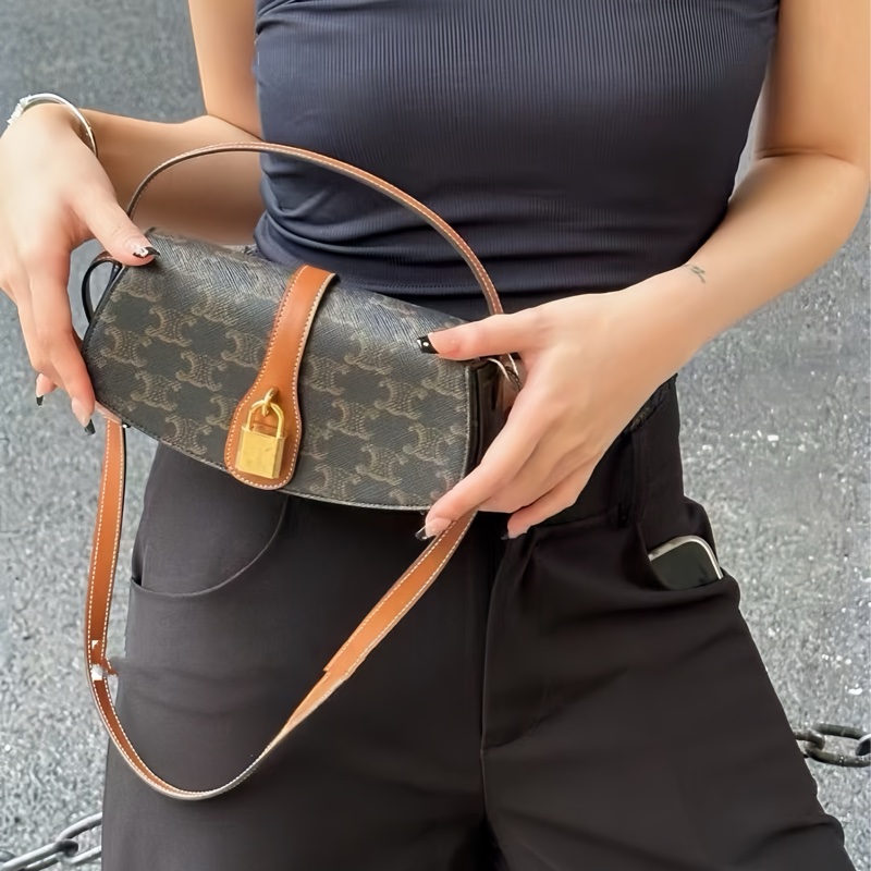 CELINE 黑金鎖頭肩背包｜Lisa同款😍-1