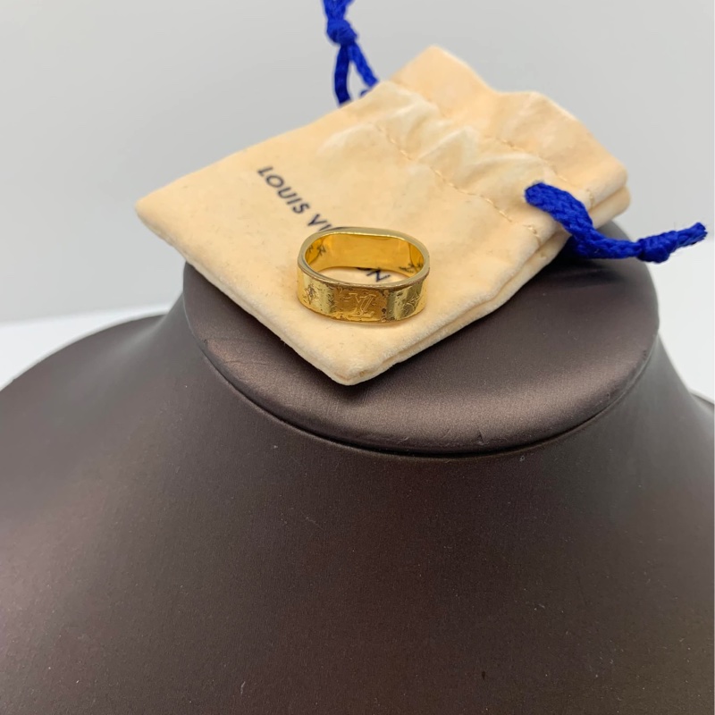 LV Nanogram Enamel 金色戒指-3