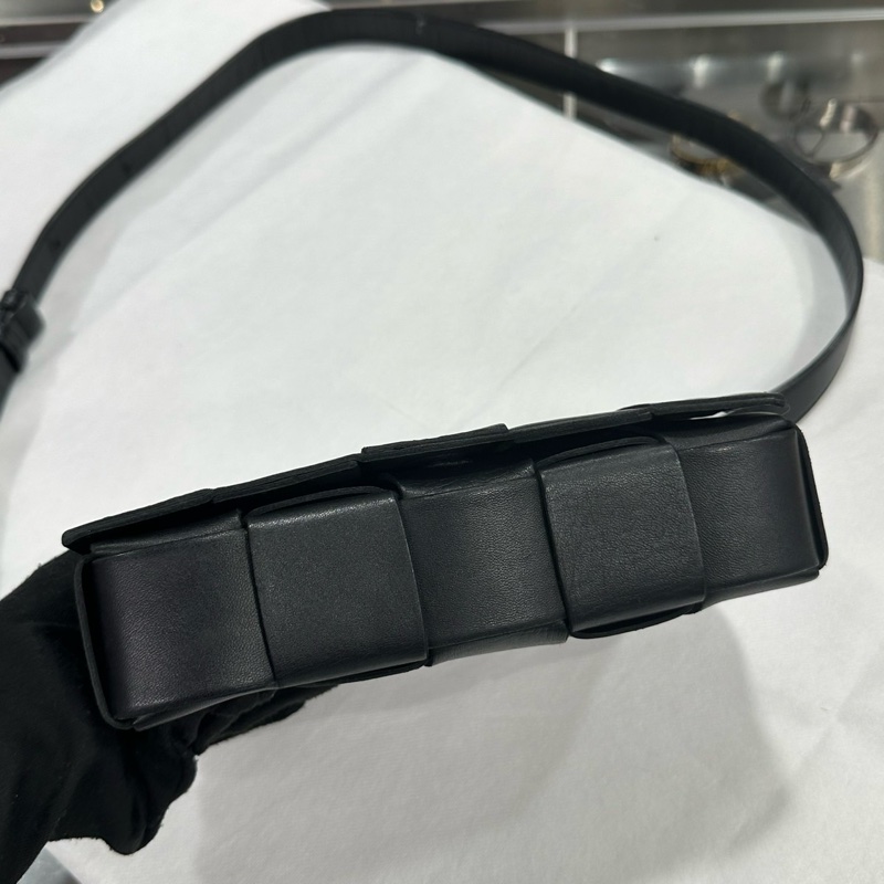 超便宜🌟Bottega Veneta BV Cassette 郵差包 ｜Classic Trend CT精品｜台北東區實體-2