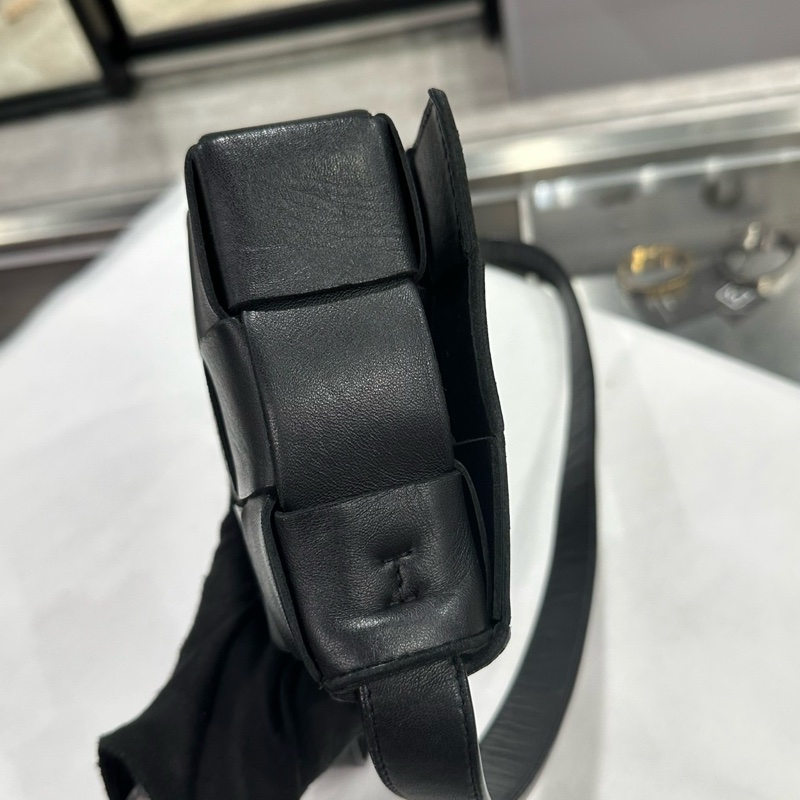 超便宜🌟Bottega Veneta BV Cassette 郵差包 ｜Classic Trend CT精品｜台北東區實體-5