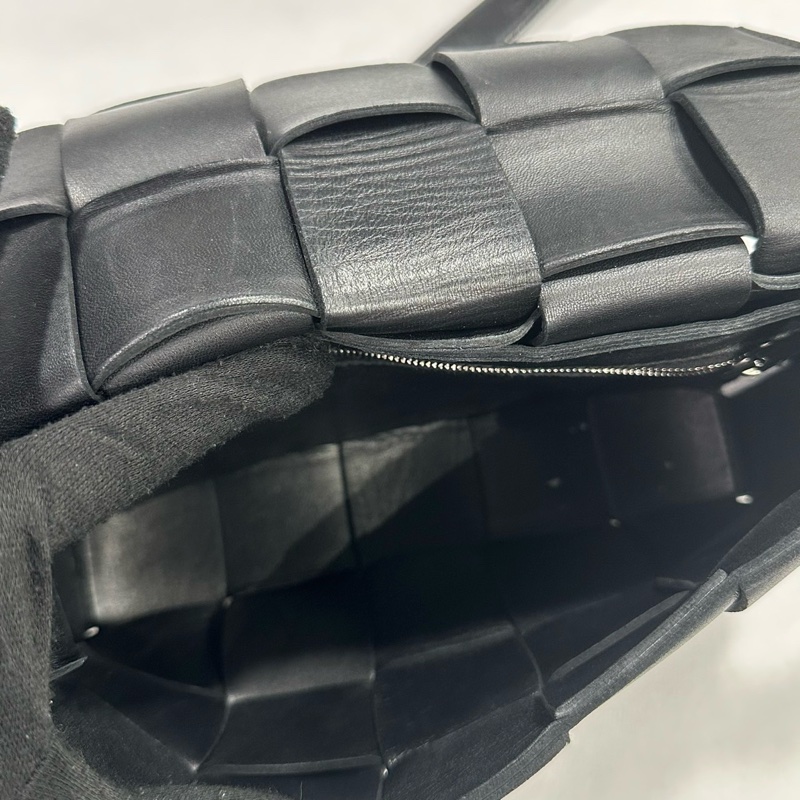超便宜🌟Bottega Veneta BV Cassette 郵差包 ｜Classic Trend CT精品｜台北東區實體-8