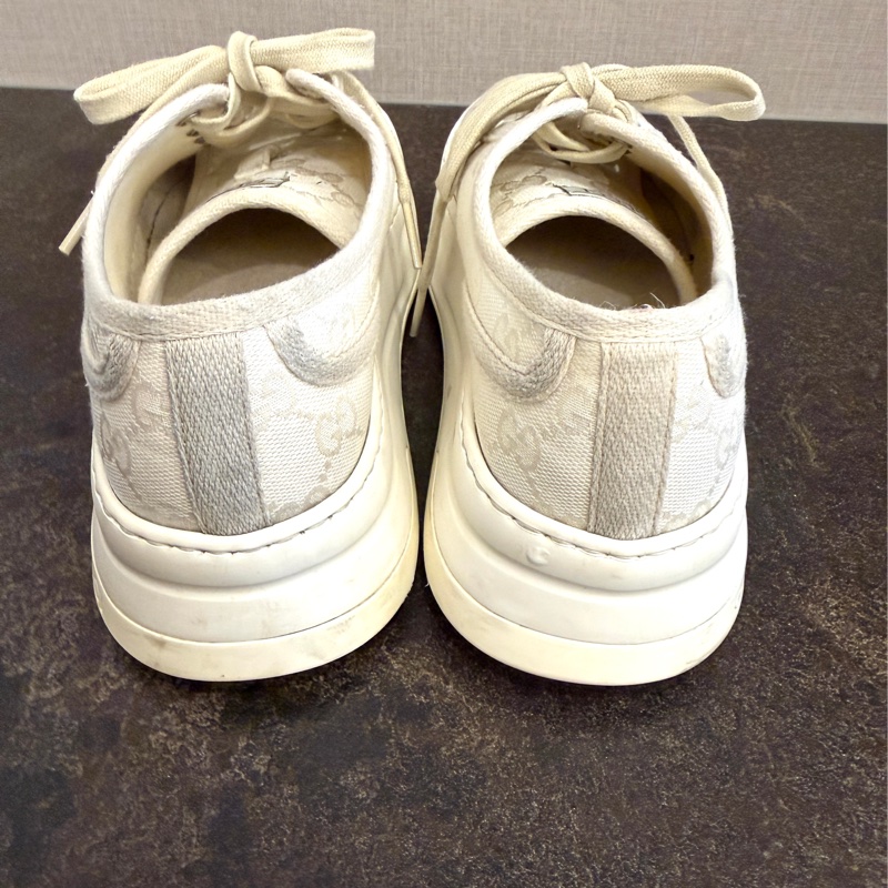gucci米色滿版logo帆布鞋-5