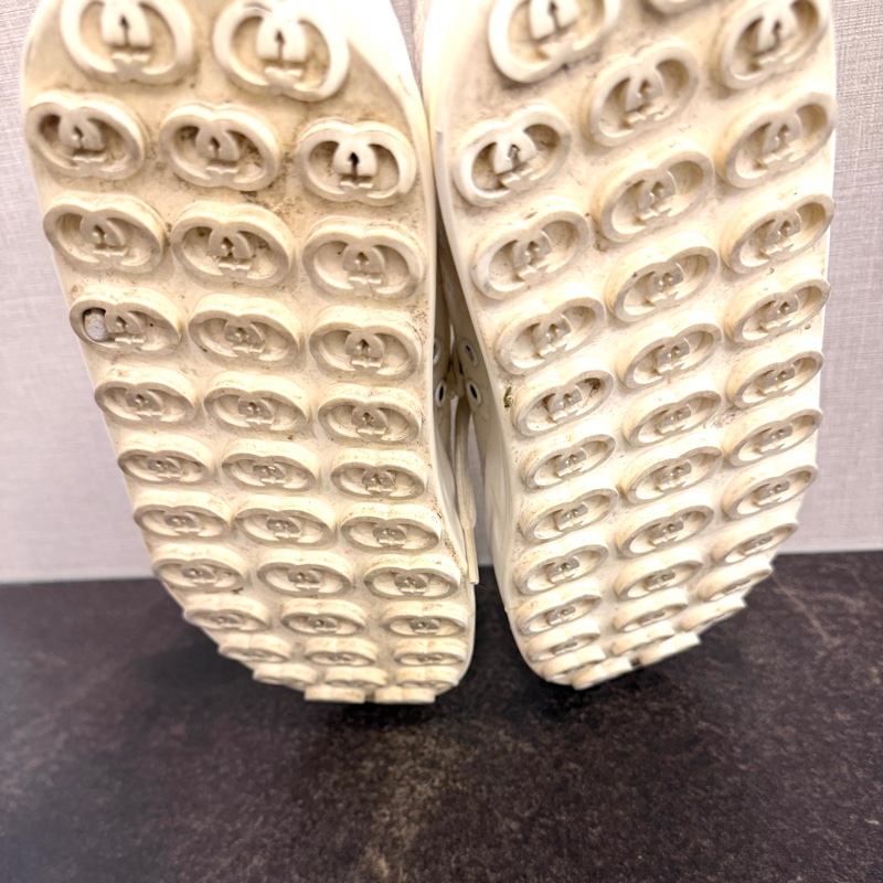 gucci米色滿版logo帆布鞋-6