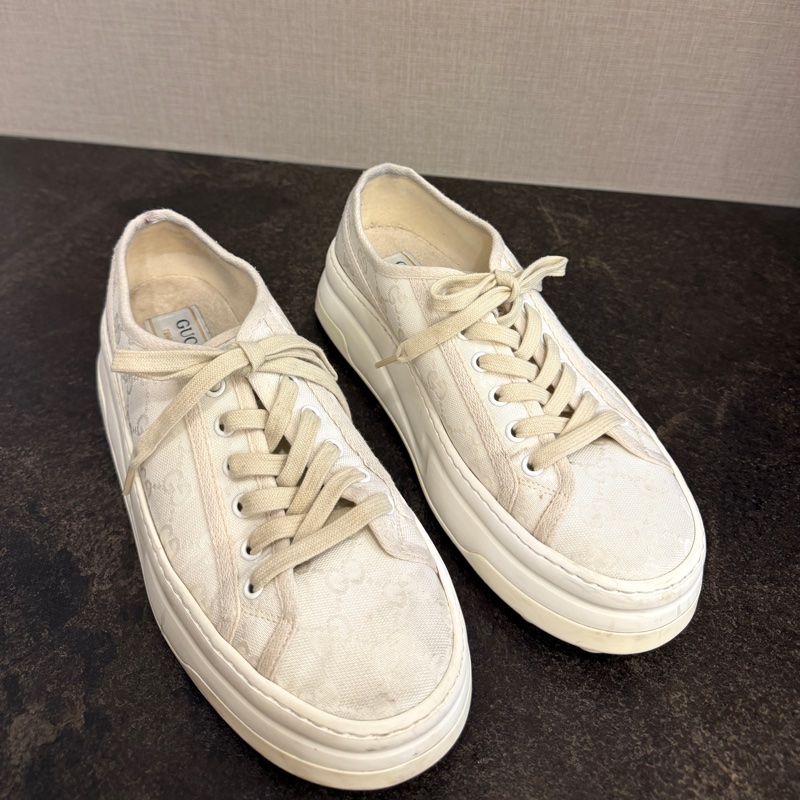 gucci米色滿版logo帆布鞋-8