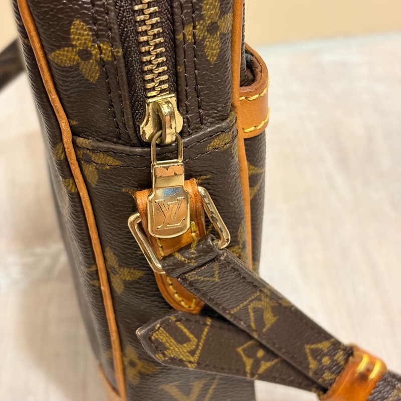 LV 相機包-19