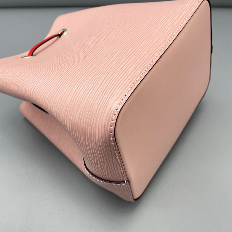 路易威登/Louis Vuitton 水波紋水桶包單肩包bb粉色銀色五金 附件：肩帶-7