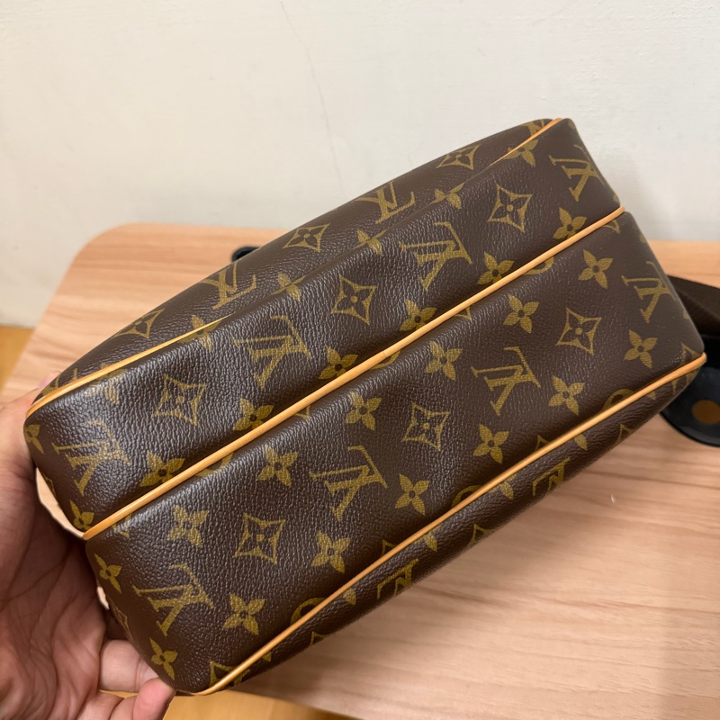 Lv老花記者包/側背包 （M45254 ）停產-2