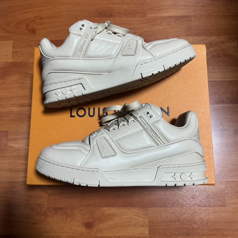 Lv Trainer米色 路易威登正品低幫板鞋 男款 米色 40.5碼-0
