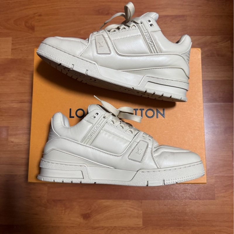 Lv Trainer米色 路易威登正品低幫板鞋 男款 米色 40.5碼-1