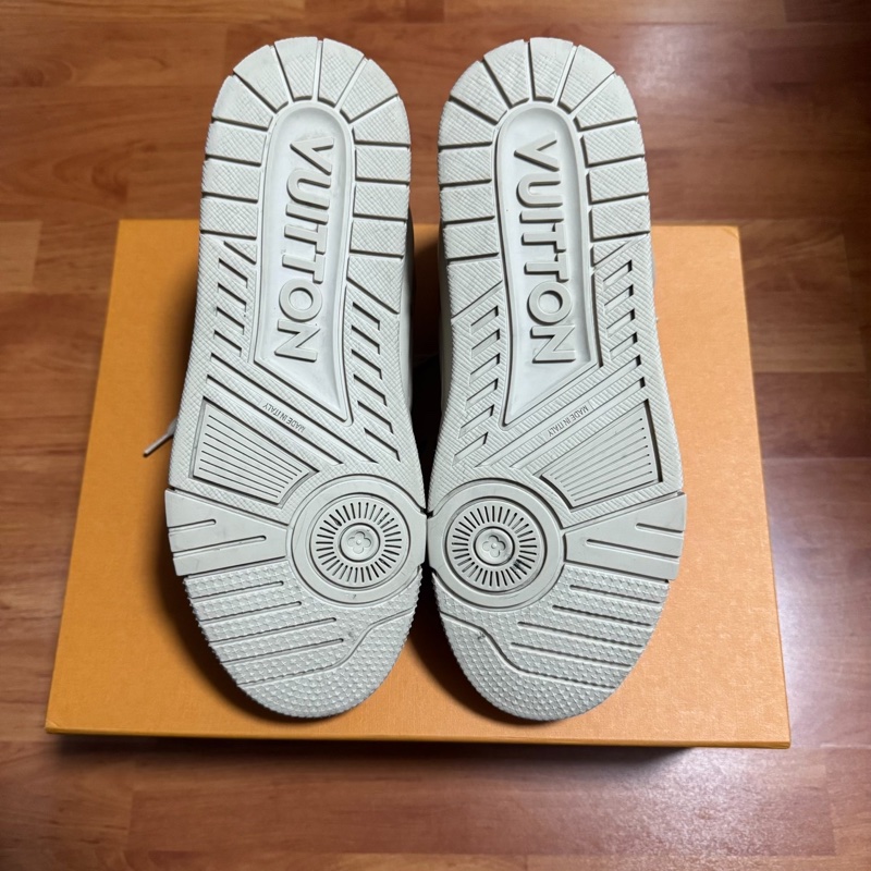 Lv Trainer米色 路易威登正品低幫板鞋 男款 米色 40.5碼-9