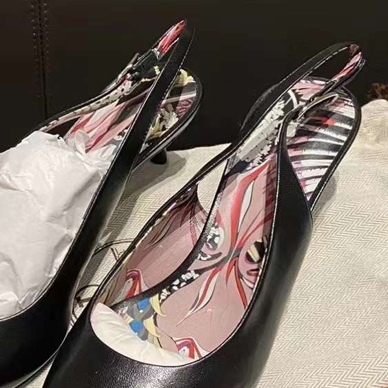 未使用Hermes 黑色低跟小皮鞋 38碼 鴛鴦內襯 塵袋+盒-4
