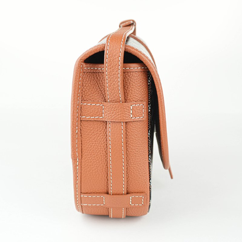 KÉSH 凱仕國際精品【GOYARD 熱門郵差包】Belvedere PM 黑棕斜背包|戈雅經典郵差包|Goyardine 帆布|法國製造|男女適用-5