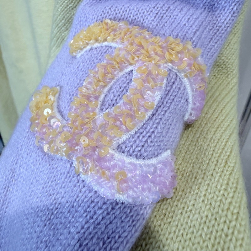 CHANEL✨24C黄色粉紫色亮片logo羊绒針織衫可當洋裝#38-2