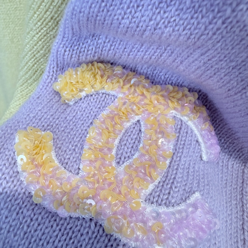 CHANEL✨24C黄色粉紫色亮片logo羊绒針織衫可當洋裝#38-3