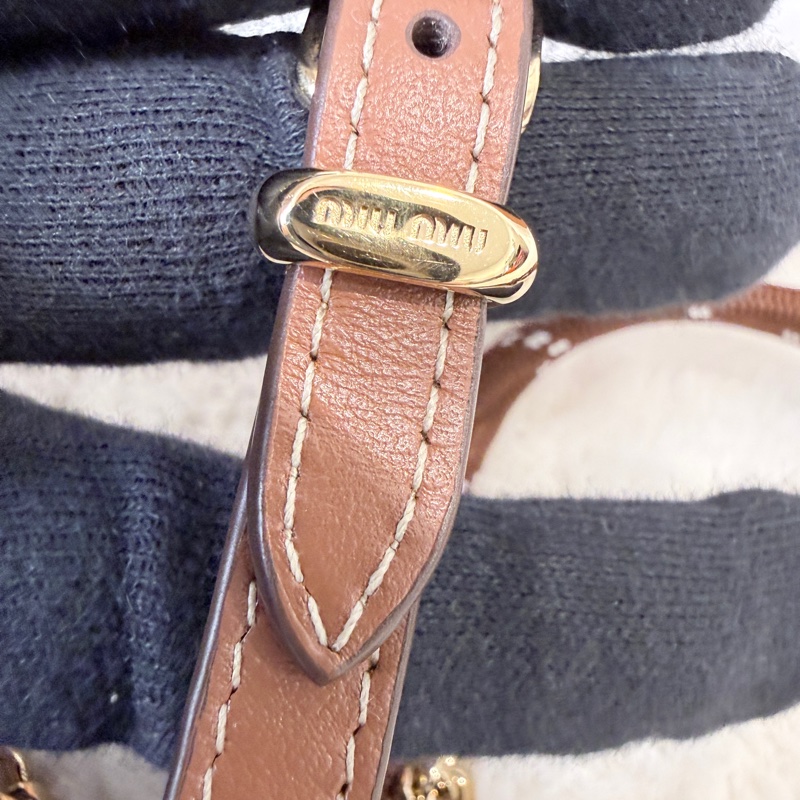 MIU MIU✨棕色皮革金屬鏈條掛繩手機鏈條 包包吊飾-7
